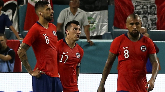 Gary Medel: Los jóvenes tienen que adaptarse rápido, no pueden venir a la selección a pasear