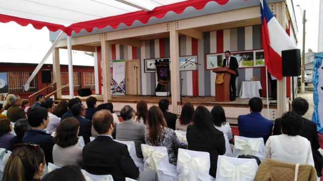 Yerbas Buenas: Inauguran aula modular que se ensambla y desarma en solo seis días