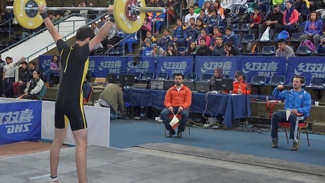 Realizarán clínica de levantamiento de pesas en Valdivia