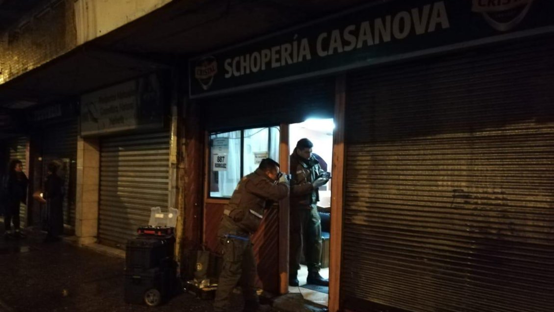 Dos heridos tras robo a restaurante en centro de Temuco