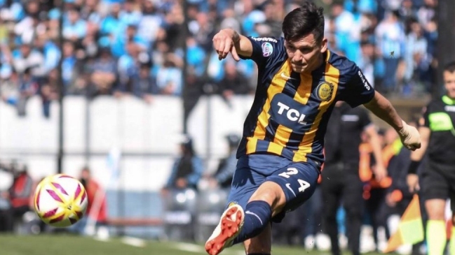 Alfonso Parot: Mi convocatoria a la Roja se debió a ser titular en Argentina