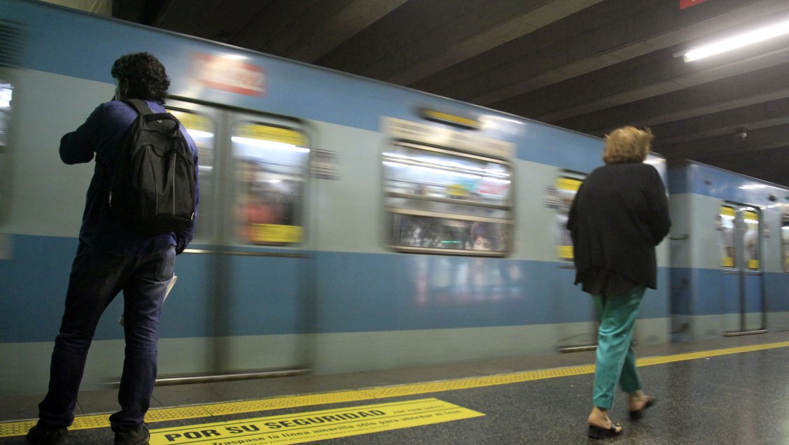 El 85% de las mujeres ha sufrido acoso en el transporte público santiaguino