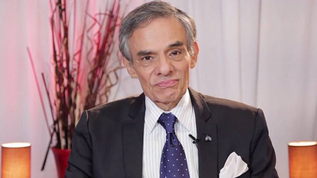 Con voz temblorosa José José aseguró estar bien de salud