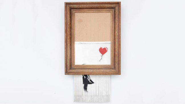 Banksy asegura que obra subastada debió destruirse completamente