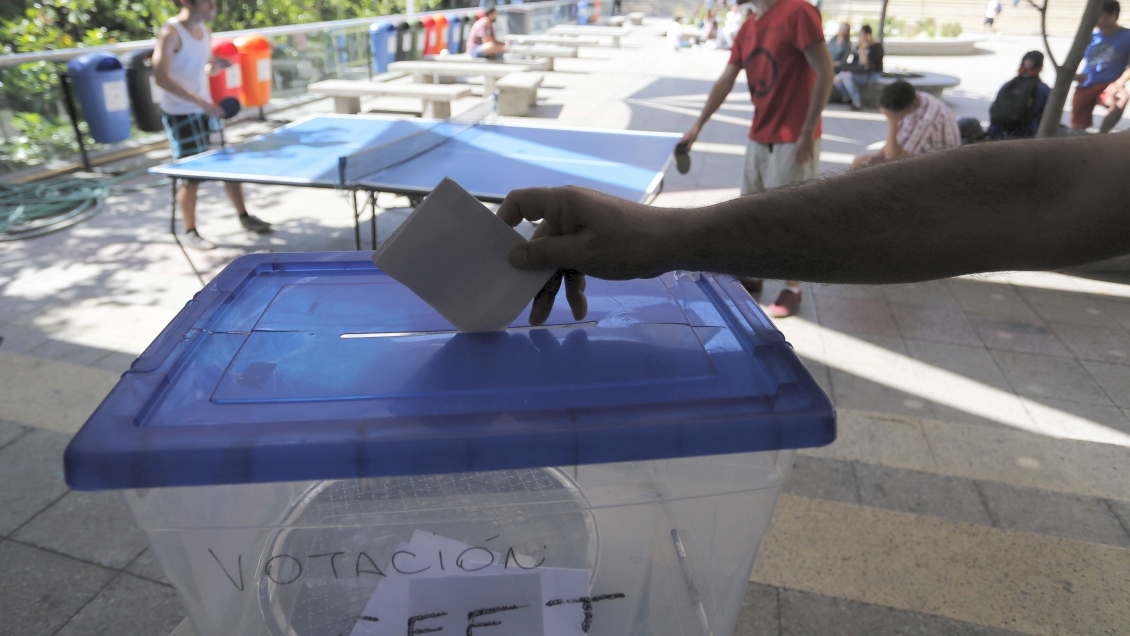 FECh aplazó elección y anunció 