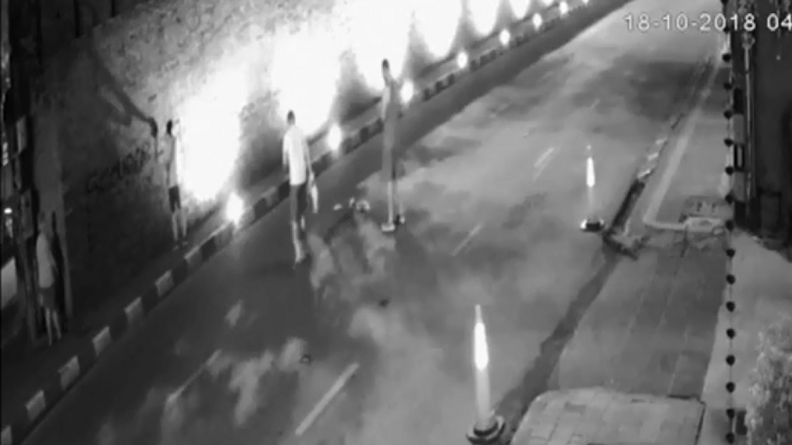 Tailandia: Dos turistas arriesgan una pena de 10 años de cárcel por pintar un graffiti