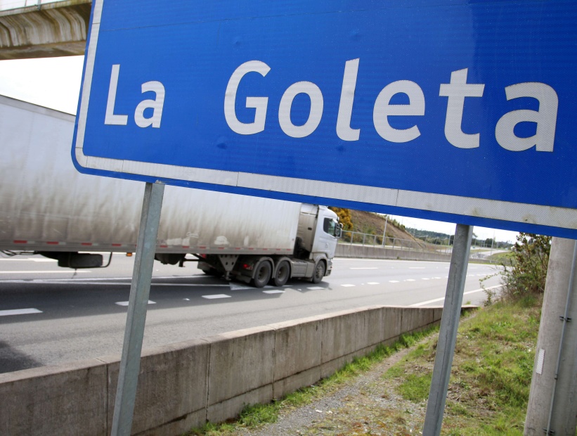 Vecinos de Puerto Montt denuncian contaminación en sector La Goleta