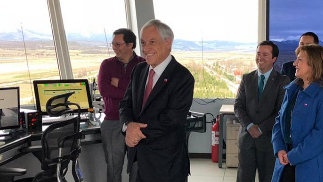 Sebastián Piñera llegó a la Región de Aysén en gira presidencial