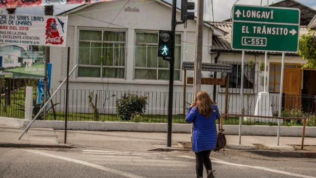 Longaví inauguró sus primeros semáforos tras 80 años de historia