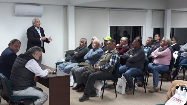 Camioneros de Chile: El corazón de la solución al alza de los combustibles está en el Parlamento