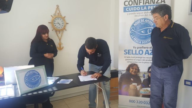 Antofagasta: Entregan primer Sello Azul de consumo responsable