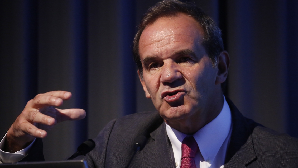 Allamand: Reglamentación de los pasajes en el Ejército proviene de los años 80