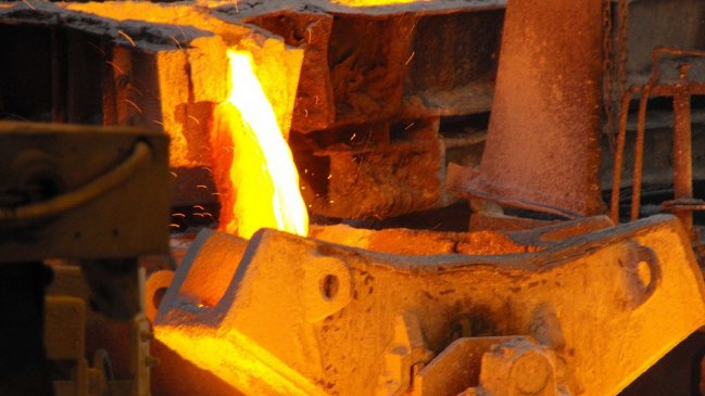 Precio del cobre sube a 2,85 dólares la libra tras apoyo chino a economía