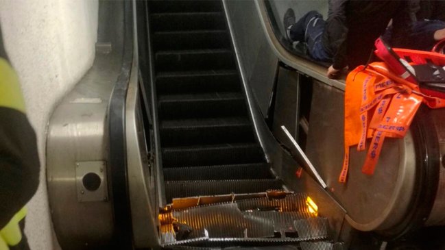 Una veintena de heridos en Roma tras caerse una escalera mecánica en el metro