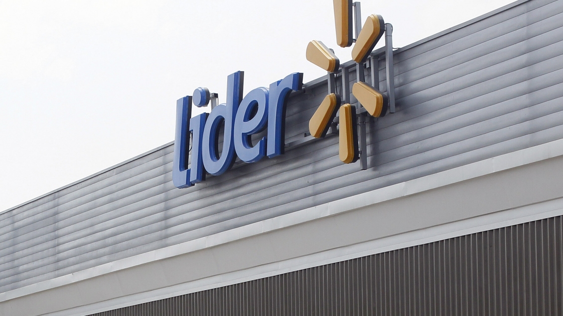 Condenan a supermercado a indemnizar a promotora por agresión sexual