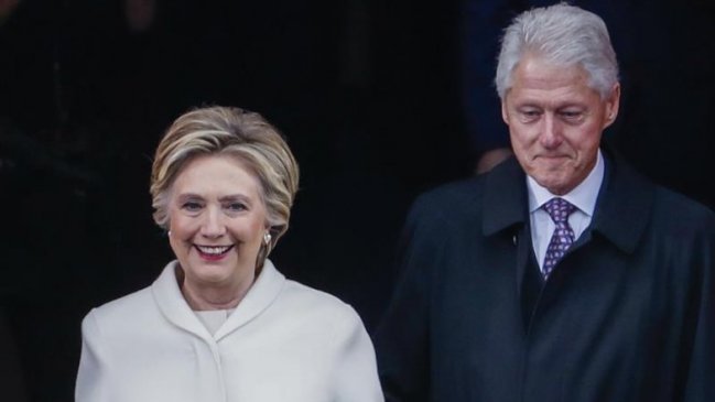 Clinton tras recibir 