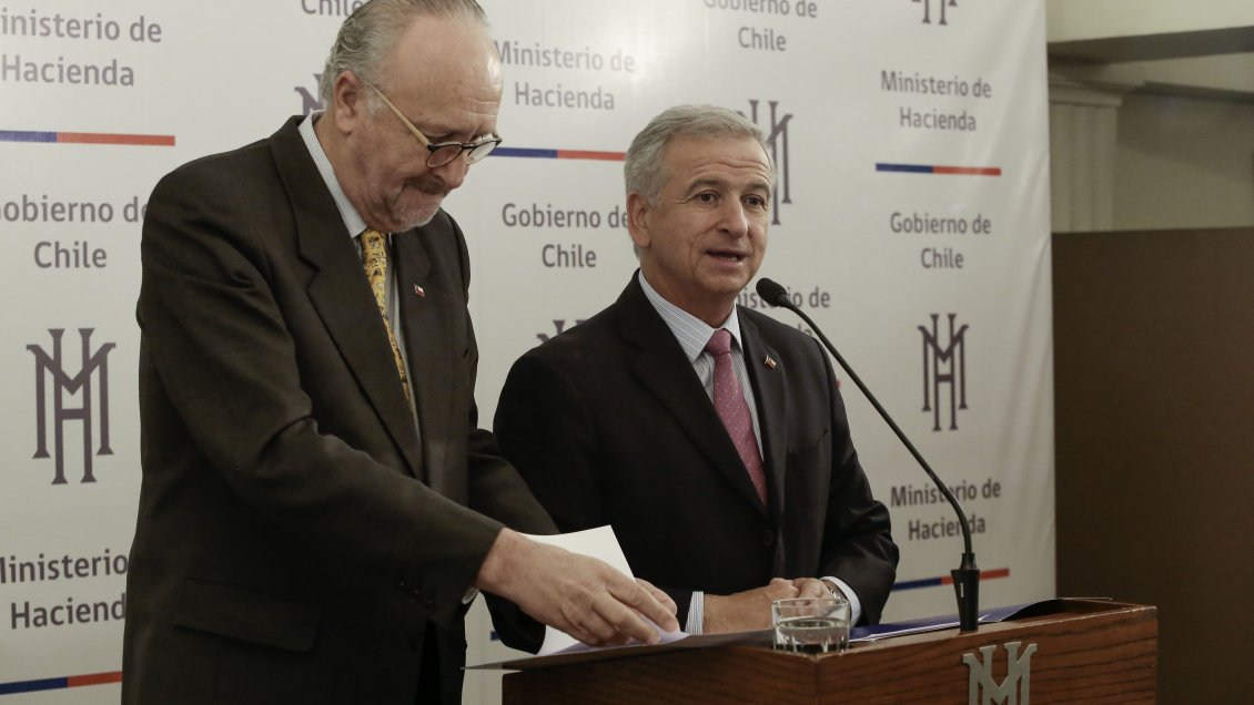 Anuncian medidas para beneficiar a pirquineros de Atacama y Coquimbo