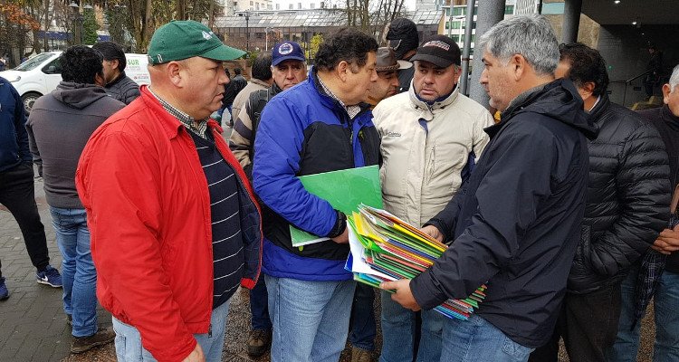 Trabajadores y contratistas afectados por quiebra de Constructora CIAL piden apoyo