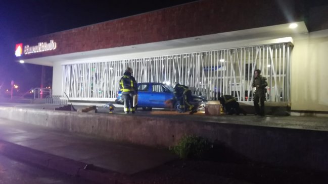 Hombre apuñalado chocó su vehículo cuando buscaba ayuda médica