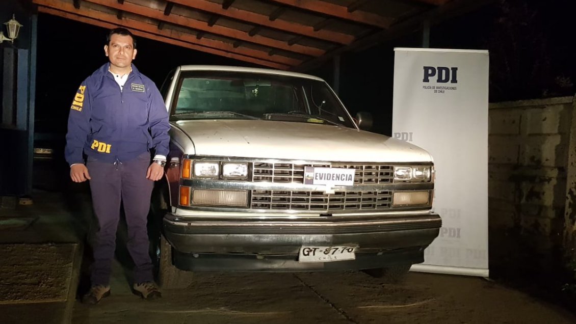 PDI recuperó en Santa Juana camioneta y carro robados que estaban en venta