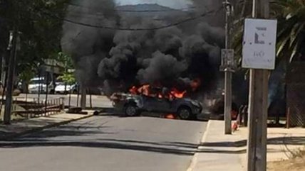   Delincuentes quemaron un automóvil para escapar tras asalto de un banco en Puchuncaví 