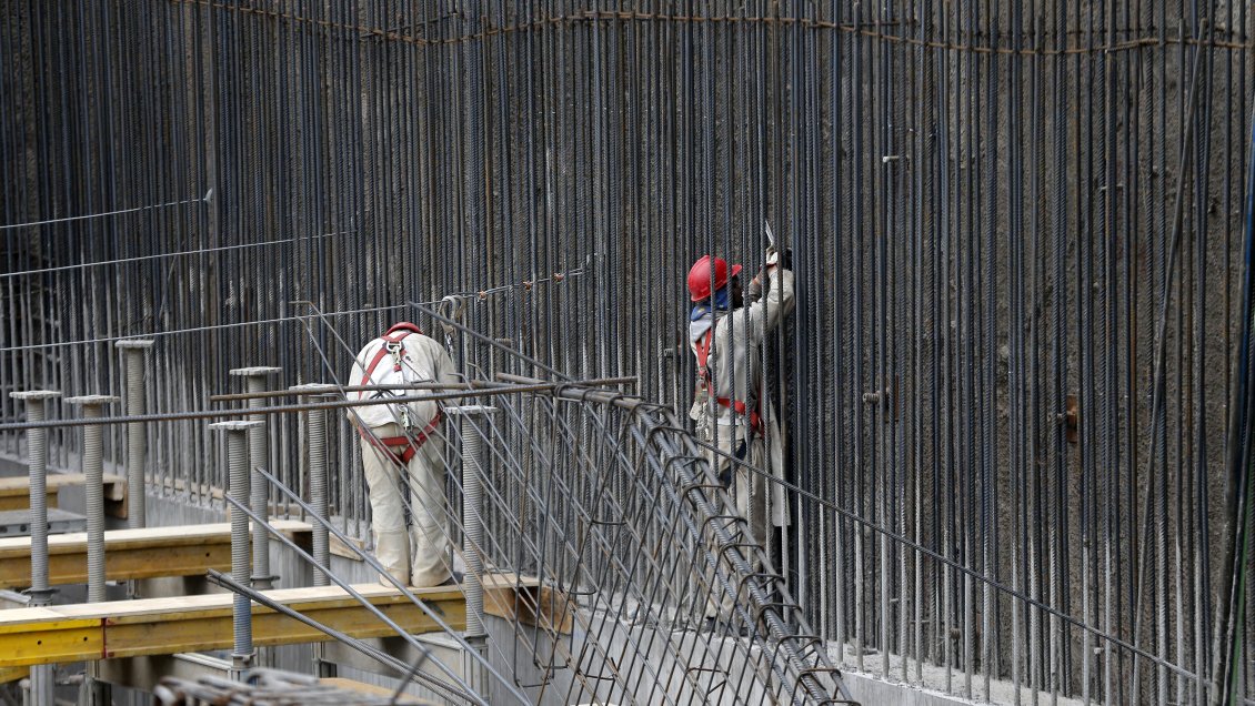 Un trabajador murió tras caer desde más de 30 metros en las obras de la Línea 3 del Metro