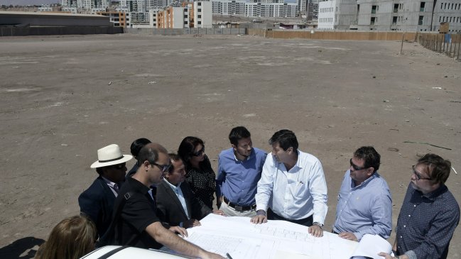 Inspeccionan lugar donde se construirá el primer mall de Alto Hospicio