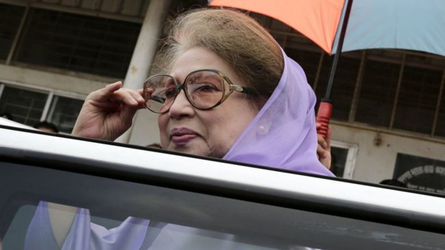 Ex primera ministra de Bangladesh fue condenada a siete años de cárcel por corrupción