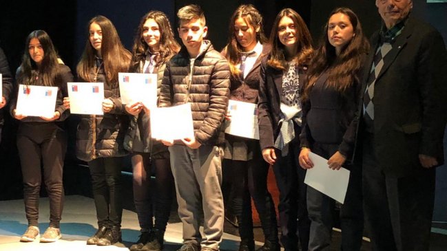 Ñuble: Más de 2 mil estudiantes de Punilla recibieron Bono Logro Escolar