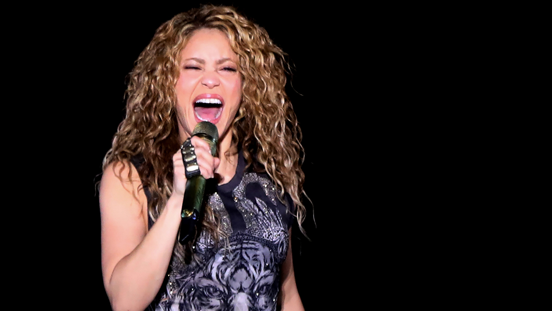 Shakira montó la fiesta ante 45 mil personas en el Estadio Nacional