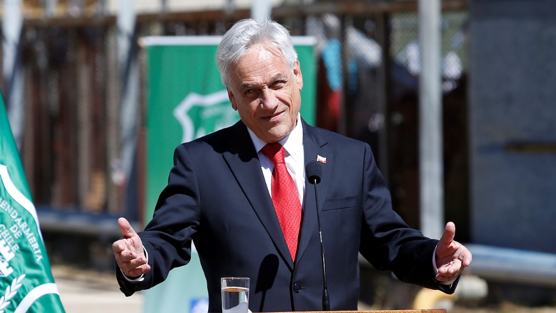 Presidente Piñera se rindió con los chistes 