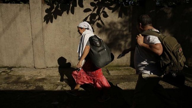 Una segunda caravana de salvadoreños migrantes sale con rumbo a EE.UU.