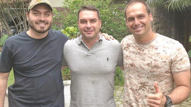 El clan Bolsonaro, padre e hijos juntos en el poder