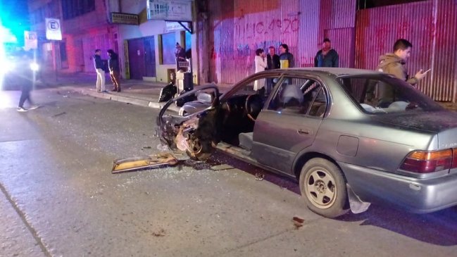 Punta Arenas: Joven que atropelló a dos personas fue entregado por su madre a Carabineros