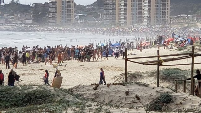 Salvavidas murió tras rescatar a bañistas en El Tabo