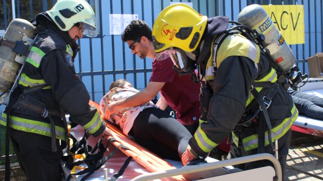 Hospital de Tomé realizó tercer simulacro de emergencia