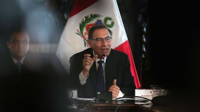 Presidente de Perú califica de 