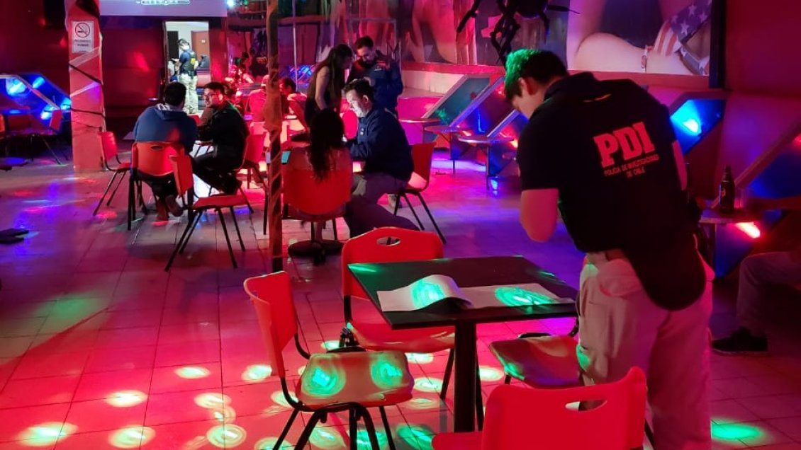 Detuvieron a 11 personas en locales nocturnos por infringir Ley de Extranjería