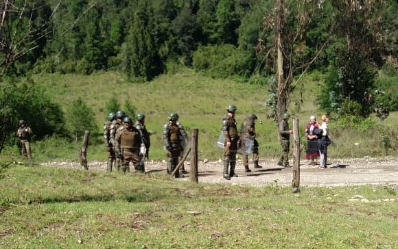 Detuvieron a la lonko Juana Calfunao: Su familia acusa hostigamiento de Carabineros