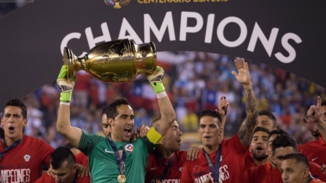 Trofeos futboleros serán exhibidos a los pies del morro de Arica