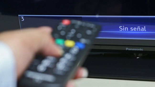 Adiós decodificadores: Publican ley que sanciona transmisiones de TV ilegales