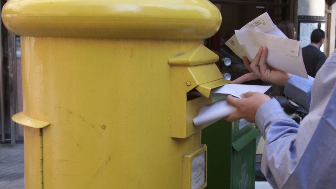 Instalan buzón para efectuar denuncias anónimas en la Gobernación de Valdivia