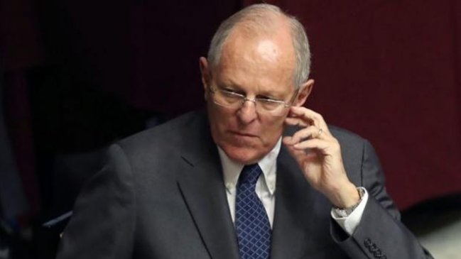 Perú: Fiscal general denunció al ex presidente Kuczynski por presunta compra de votos