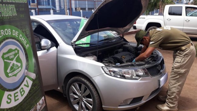 Detuvieron a cinco sujetos acusados de robar un vehículo en Calama