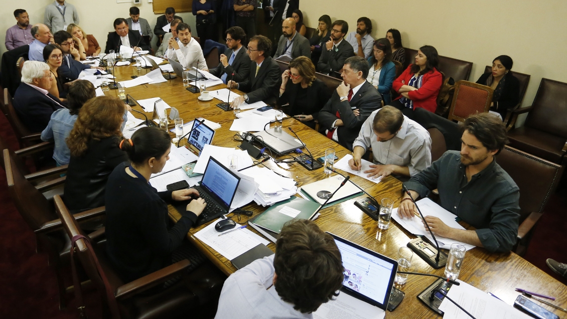 Chile Vamos destacó aprobación de Aula Segura en 