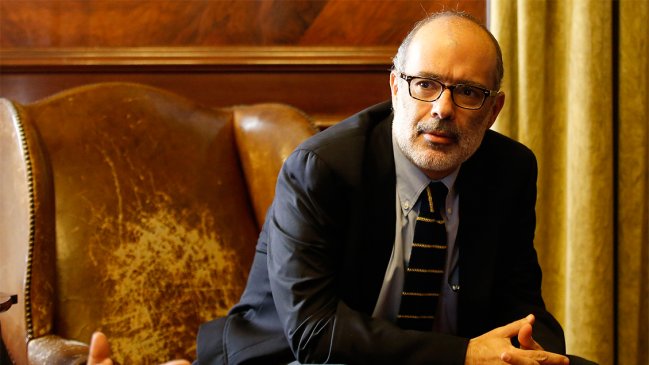 Valdés: Administración del 4 % puede mercantilizar el sistema de pensiones