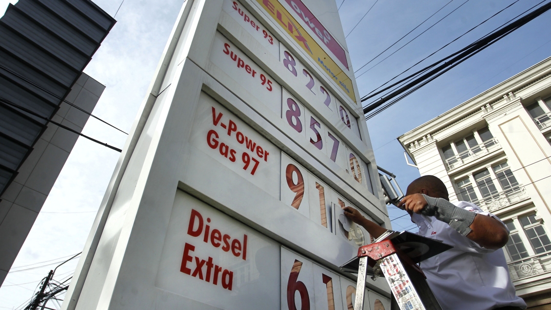 Gobierno confirmó rebaja en el precio de las bencinas en las próximas dos semanas