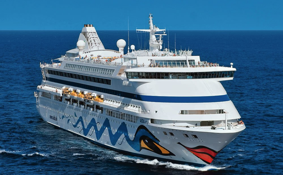 Crucero europeo Aida Aura arribó al Puerto de San Antonio