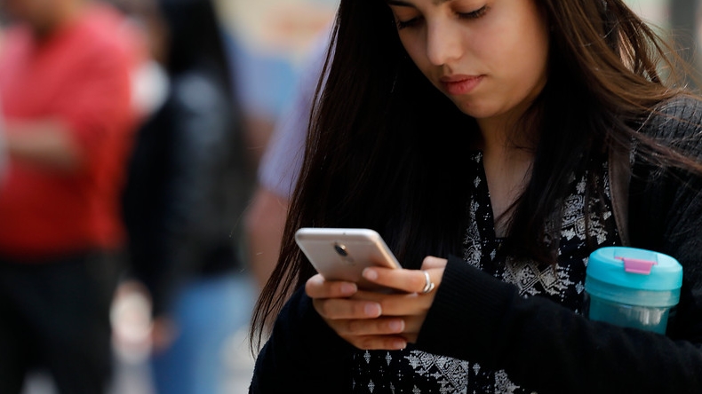 Revelan cuáles son las 10 apps más usadas por los chilenos