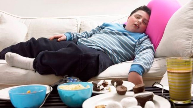 Estudio revela que la obesidad en la adolescencia aumenta riesgos de cáncer
